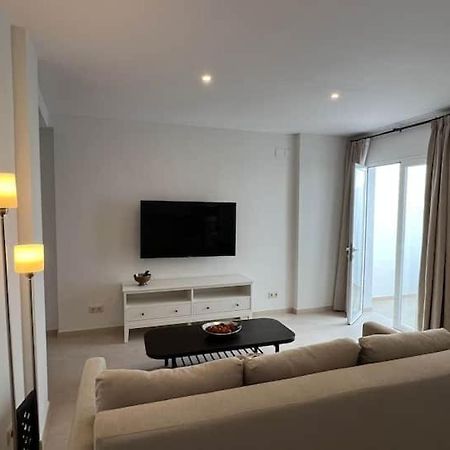 Apartamento La Canela Нерха Екстериор снимка