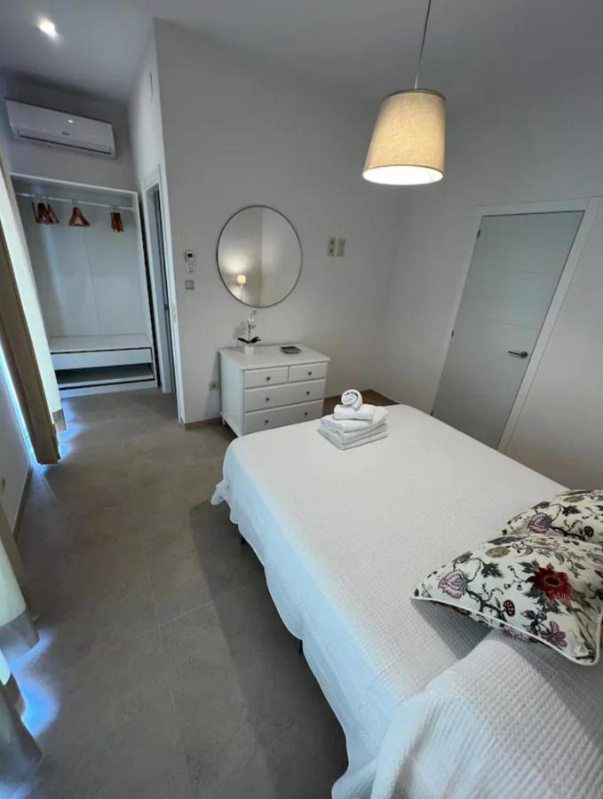 Apartamento La Canela Нерха Екстериор снимка