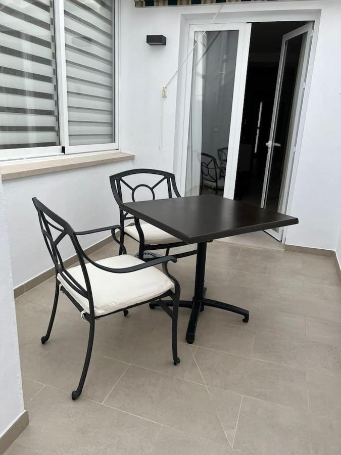 Apartamento La Canela Нерха Екстериор снимка
